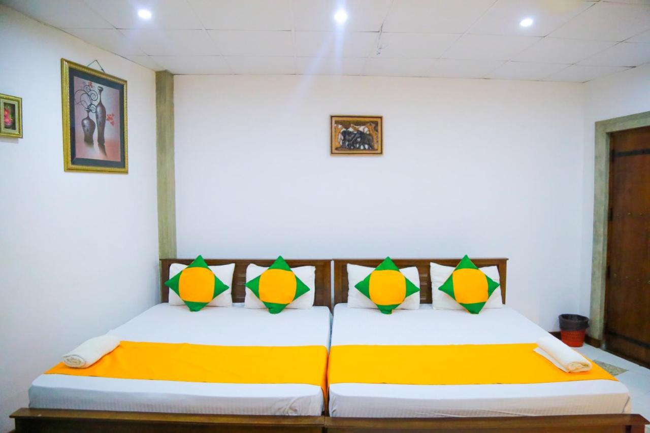 Elegance Range Resort Канди Екстериор снимка